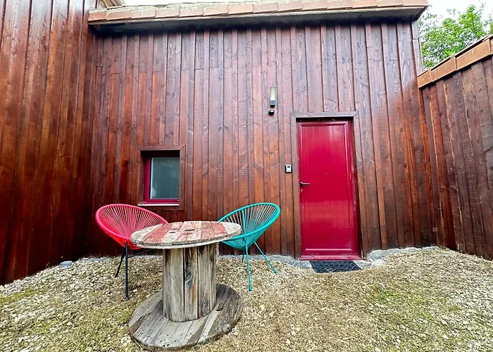 Oda ve Kahvaltı Independante Au Calme